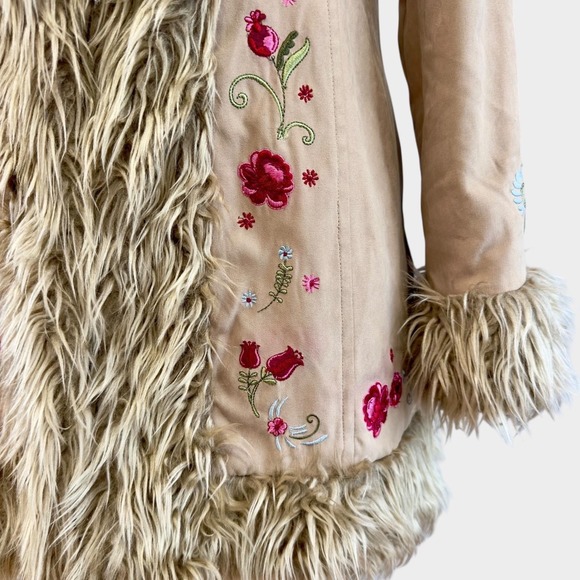 Vintage 90's H&M Tan Faux Suede Embroidered Faux Fur Jacket Coat Size 9/10Y - Picture 4 of 12